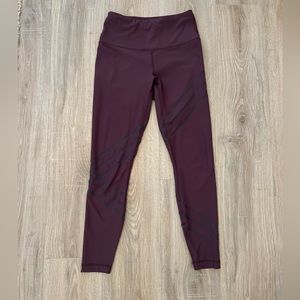 90 Degree Purple Leggings - Size Small